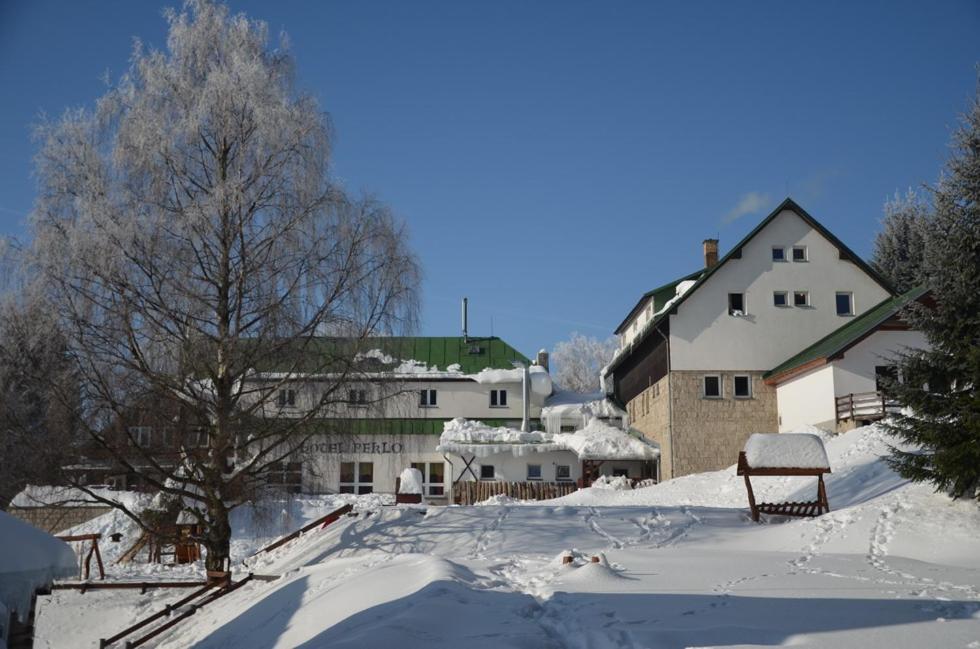 Hotel Peklo Pro Rodiny S Detmi Josefuv Dul Exterior photo