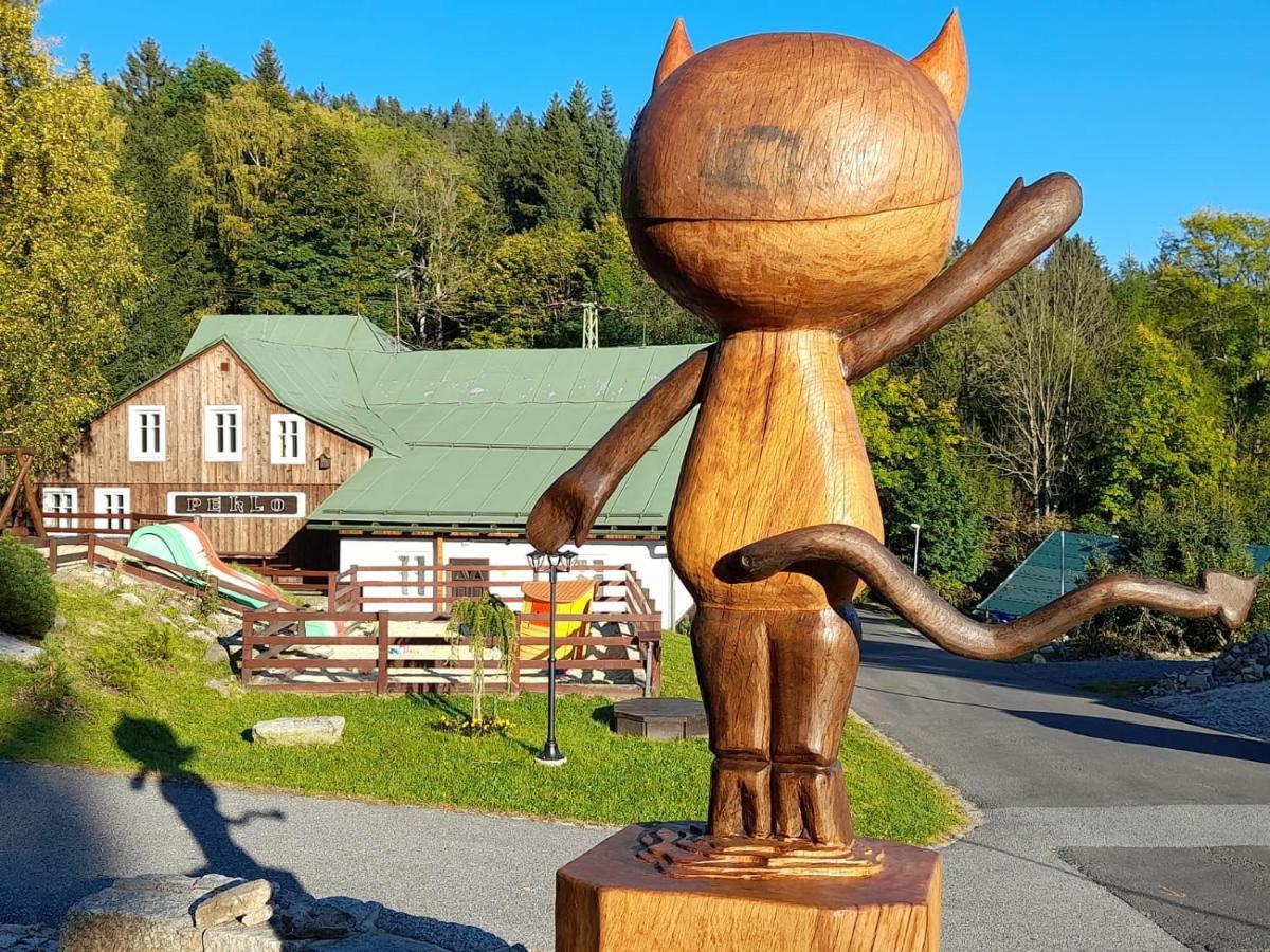 Hotel Peklo Pro Rodiny S Detmi Josefuv Dul Exterior photo